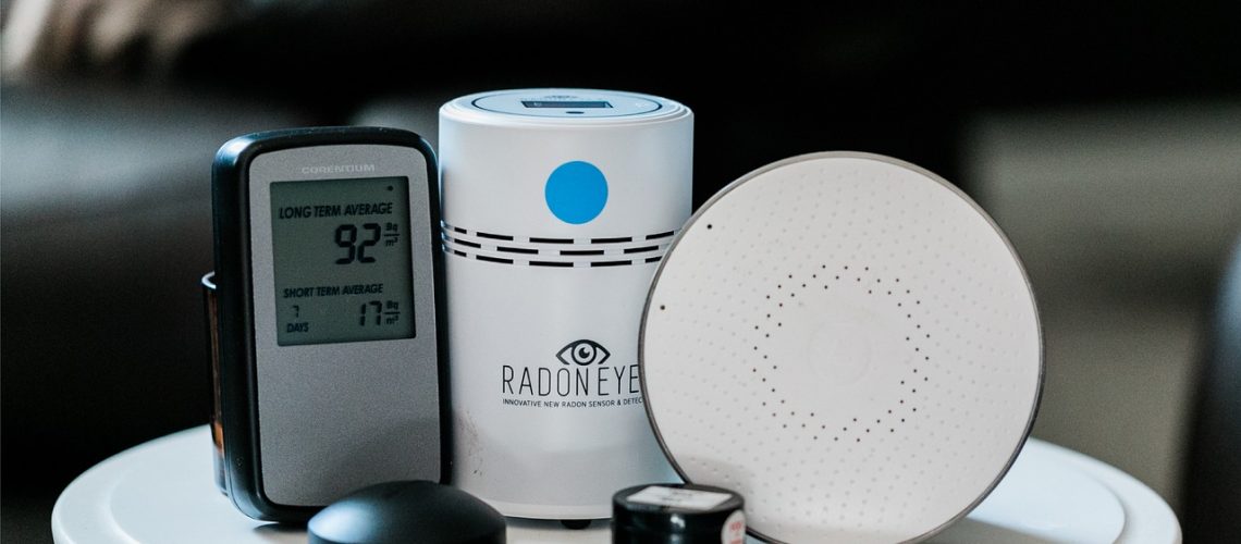 radon-monitor-5539159_1280